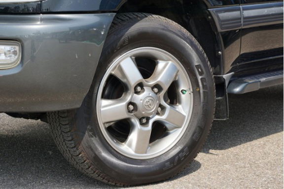 Toyota Land Cruiser 100 - 4.2 TDI Executive 7-Persoons / Camera / Navi / Trekhaak / NL-Auto - Afbeelding 7