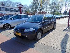 Renault Mégane Grand Tour - 1.6 16V S