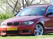 BMW 1-serie Coupé - 123d High Executive ( AIRCO + INRUIL MOGELIJK ) - 1 - Thumbnail