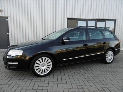 Volkswagen Passat Variant - 2.0 FSI Sportline Navigatie - 1