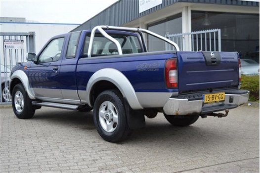 Nissan King Cab - Pick-up 2.5 DTi Navara 4x4 goed ond Nap Apk - 1