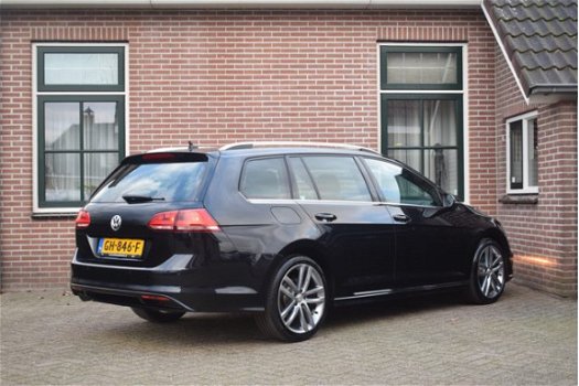 Volkswagen Golf Variant - 1.6 TDI 110pk R-Line Business Edition R Xenon Ecc Pdc Camera Navigatie - 1