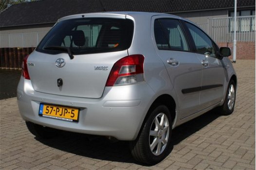 Toyota Yaris - 1.3 VVTi Aspiration ECC / NAVI 170.000 KM - 1