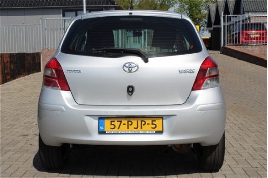 Toyota Yaris - 1.3 VVTi Aspiration ECC / NAVI 170.000 KM - 1