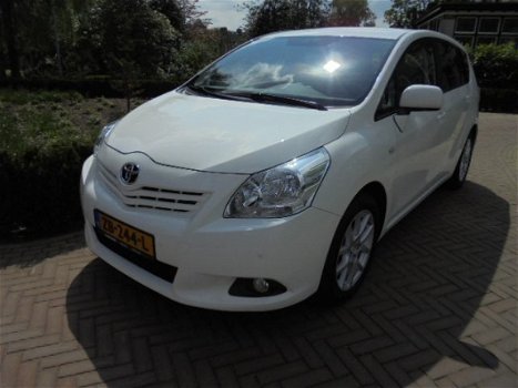 Toyota Verso - 1.8 VVT-i 147pk (7P) Business Plus - 1