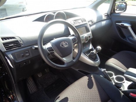 Toyota Verso - 5-persoons 1.6 VVT-i Business - 1