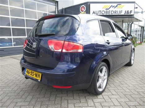 Seat Altea XL - 1.6 Stylance /PDC/LMV/AIRCO/1e Eigenaar - 1