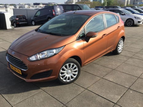 Ford Fiesta - 1.0 65PK 5D Champions Edition - 1