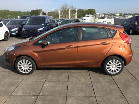 Ford Fiesta - 1.0 65PK 5D Champions Edition - 1