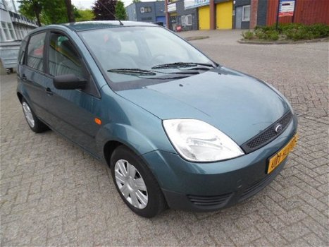 Ford Fiesta - 1.3 Ambiente , Diverse auto’s va €.750, - t/m €.2750, - , airco, el-ramen, enz - 1