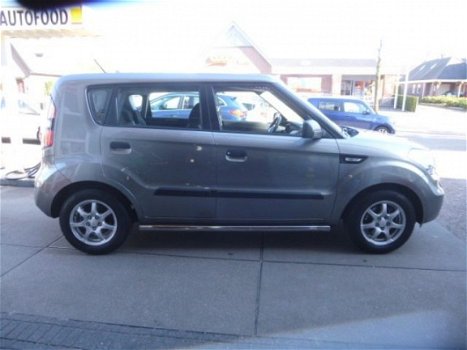 Kia Soul - 1.6 CVVT X-PECT COOL - 1