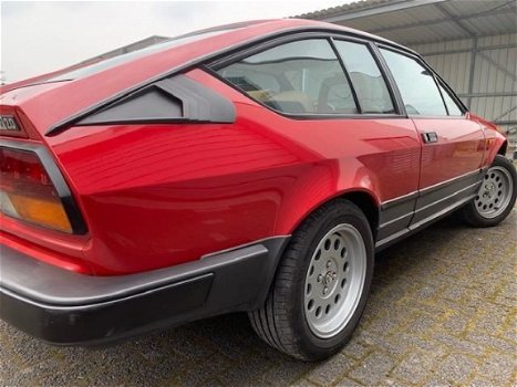 Alfa Romeo GTV - 2.0 Hele harde en echte GTV 2.0L bwj 1983 met 112000 km - 1