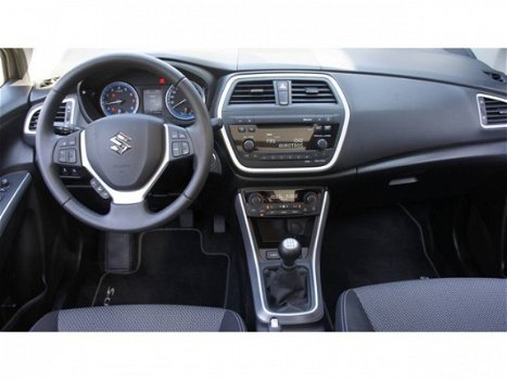 Suzuki SX4 S-Cross - 1.6 Exclusive Sunroof - 1