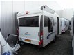 Bürstner Averso Plus 410 TS Ruime 2 persoons caravan met vast hefbed. - 1 - Thumbnail