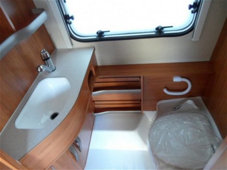 Eriba Touring Triton 430 (3) Ex Verhuur caravan - 6