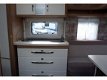 Hobby De Luxe 495 WFB Ruime 4 persoons caravan met vast bed en douche. - 3 - Thumbnail