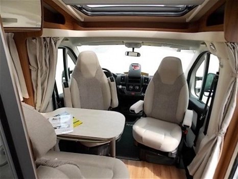 Hymer Van 374 (82 a) RENT - VERHUUR - MIETFAHRZEUG - 6