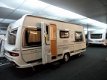 Fendt Bianco Selection 465 TG De ideale compacte caravan met aparte bedden. - 2 - Thumbnail