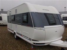 Hobby de Luxe Edtion 490 KMF Fraaie gezinscaravan met stapelbed en vast bed.