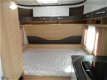 Eriba Living 425 Compacte en lichte reiscaravan met vast bed. - 3 - Thumbnail
