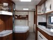 Hobby Excellent 560 WFU Zeer ruime caravan met rondzit, vast bed en douche. - 5 - Thumbnail