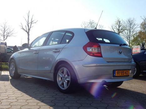 BMW 1-serie - 118i Executive / 5 drs / Clima / 6-BAK / 130PK - 1