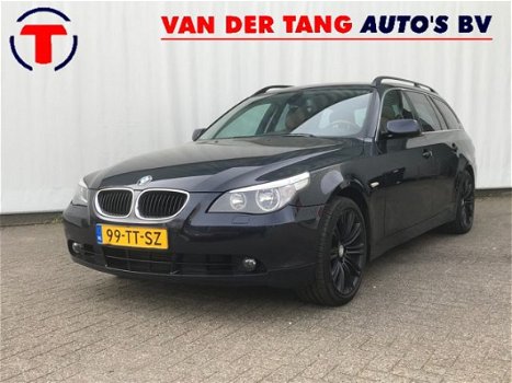 BMW 5-serie Touring - 520d Corp. Exe. Leder / 18 inch Nwe APK - 1