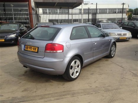 Audi A3 - 2.0 TDI Ambition - 1