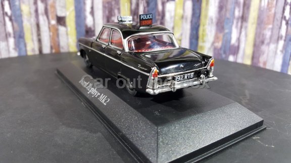 Ford Zephyr Mk2 politie Lancashire 1:43 Atlas - 3