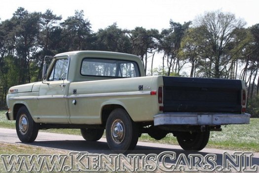 Ford F250 - Pick-Up - 1