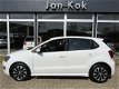 Volkswagen Polo - 1.0 TSi 95 pk Executive plus / Navigatie / Parkeersensoren / Stoelverwarming - 1 - Thumbnail