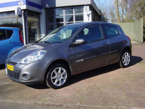 Renault Clio - 1.2 Authentique airco - 1