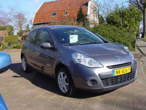 Renault Clio - 1.2 Authentique airco - 1