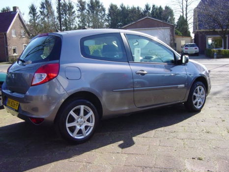 Renault Clio - 1.2 Authentique airco - 1