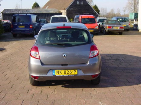 Renault Clio - 1.2 Authentique airco - 1