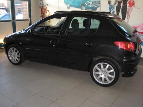 Peugeot 206 - 1.4 XT - 1