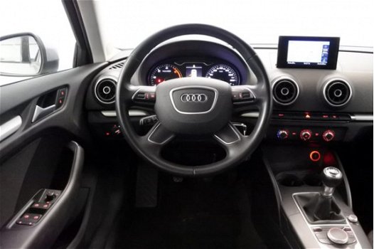 Audi A3 Sportback - 1.6 TDI ultra Attraction Pro Line Cruise Navi LMV - 1