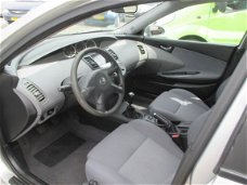 Nissan Primera - 1.8 Visia