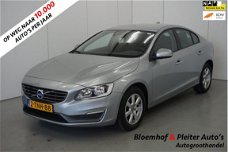 Volvo S60 - 1.6 D2 Summum / NAVI / CRUISE / PDC