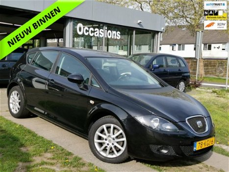 Seat Leon - 1.8 TFSI Style Aut/Airco/El.ramen/NAP/APK - 1