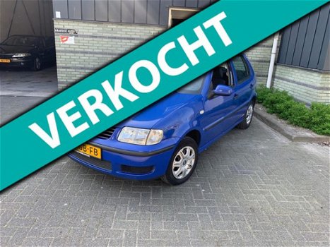 Volkswagen Polo - 1.4 Trendline Trekhaak 5 deurs - 1