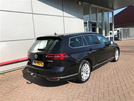 Volkswagen Passat Variant - 1.6 TDI Highline - 1