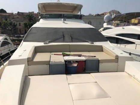 Azimut 84 - 5