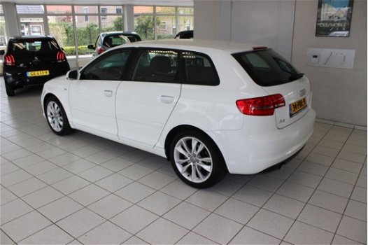 Audi A3 Sportback - 1.2 TFSI Ambition navi airco - 1