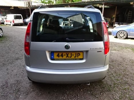 Skoda Roomster - 1.6-16V Style - 1