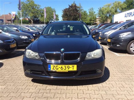 BMW 3-serie Touring - 318i - 1