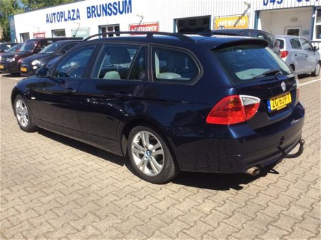 BMW 3-serie Touring - 318i - 1