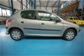 Peugeot 206 - XR 1.4 - 1 - Thumbnail