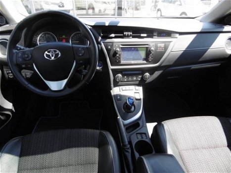 Toyota Auris Touring Sports - 1.8 Hybrid Lease Pro - 1