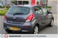 Hyundai i20 - 1.2i i-Deal I20 i-Deal Navigatie/Airco - 1 - Thumbnail